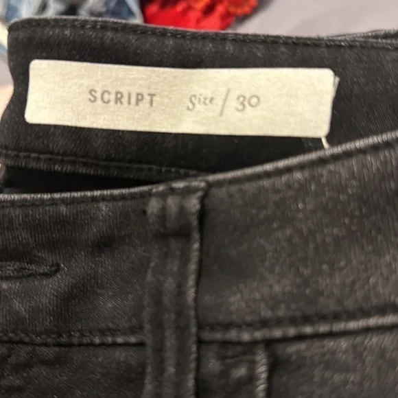 Pilcro Script High-Rise Embellished - Picture 6 of 10